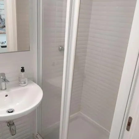 New Luxury With Jacuzzi In Heart Of Lanzarote