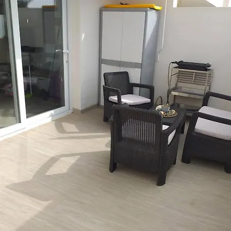 New Luxury With Jacuzzi In Heart Of Lanzarote Holiday home *