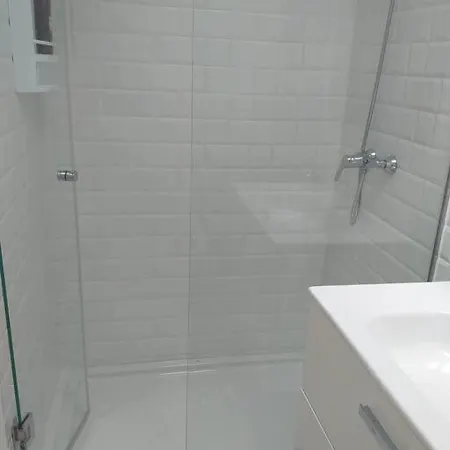 New Luxury With Jacuzzi In Heart Of Lanzarote