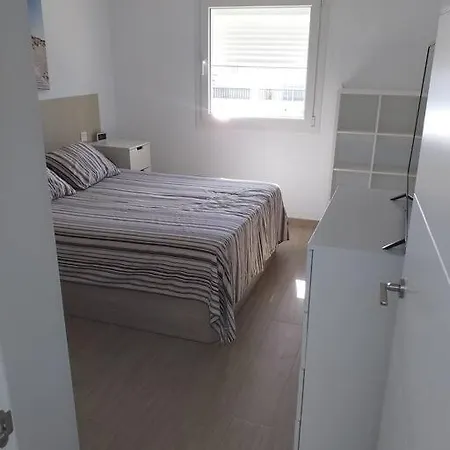 New Luxury With Jacuzzi In Heart Of Lanzarote *